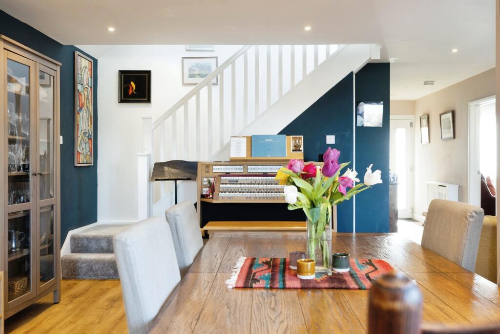 Open Plan Living/Dining Area