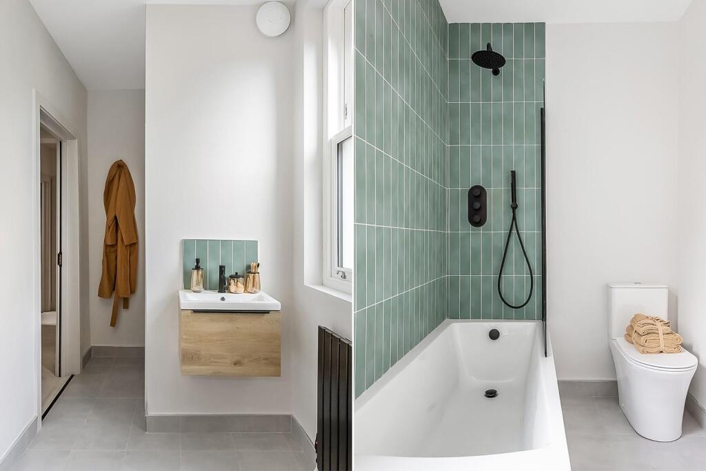 1 Evergreen Place P_04.jpg