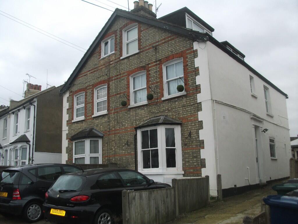 Victoria Road, Barnet, North London, EN4