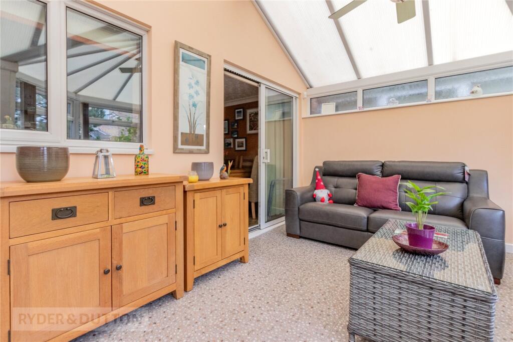 Conservatory/Sitting