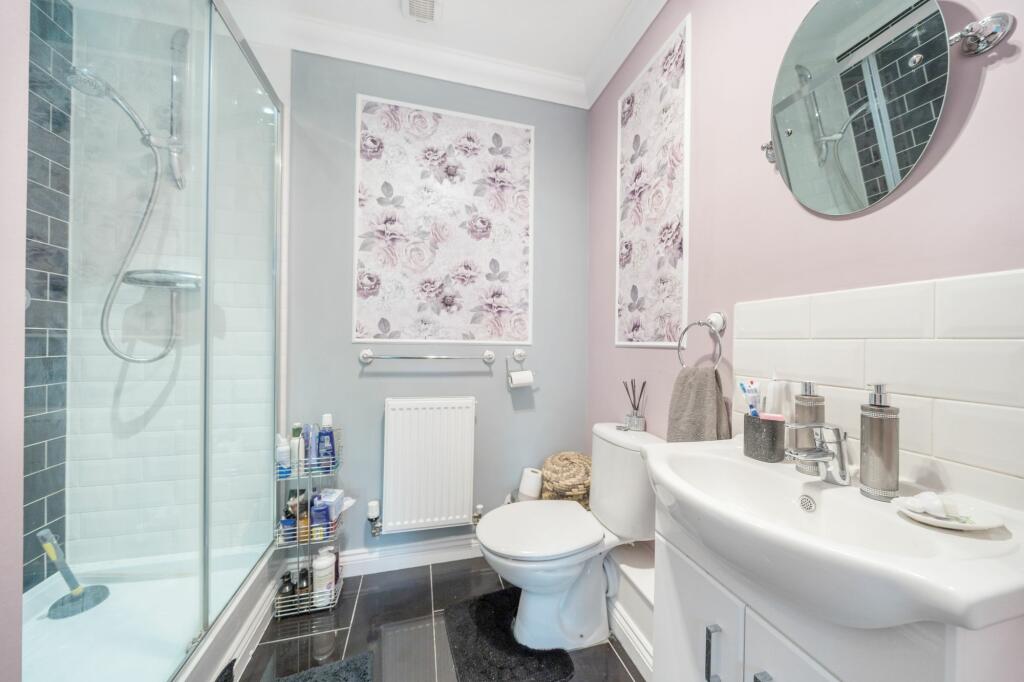 Ensuite