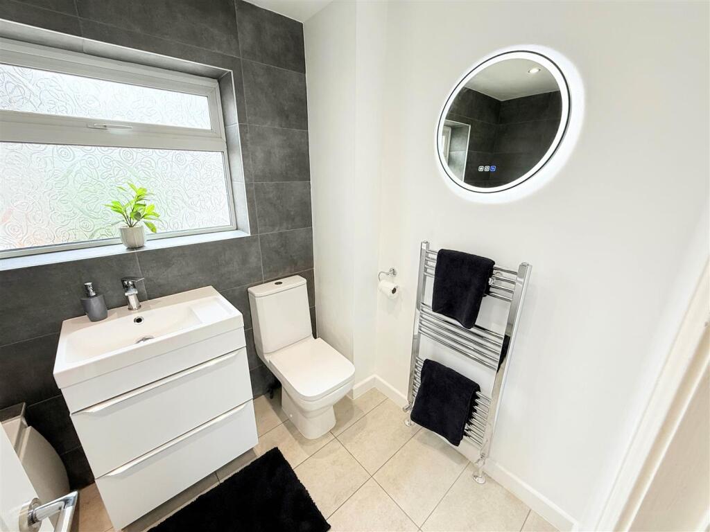 PRINCIPLE BATHROOM