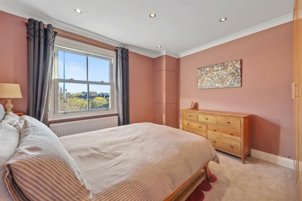 13-aba7JHPropWorld - 233b Dartmouth Road - 39 (1)-