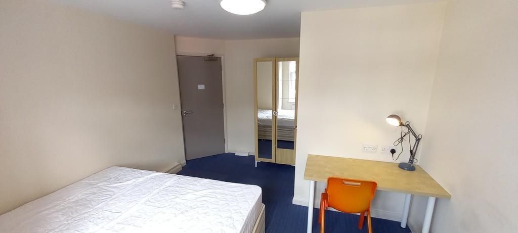 room 4