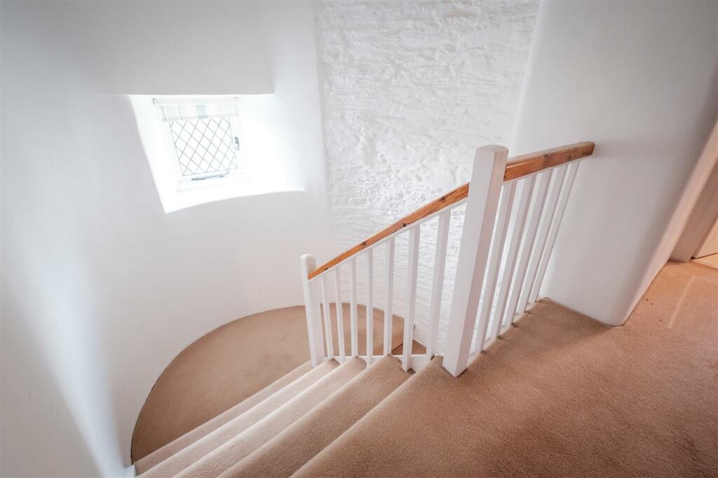 Parry_Wills Tenement Trehan-13.jpg