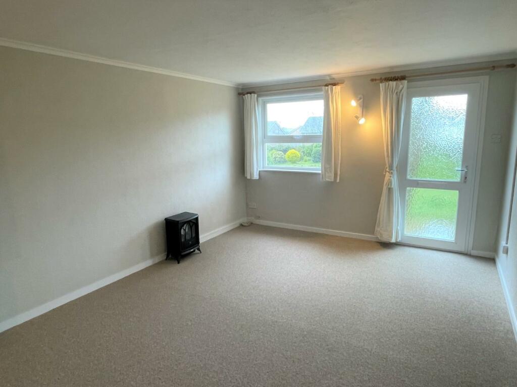 living room alto.jpg