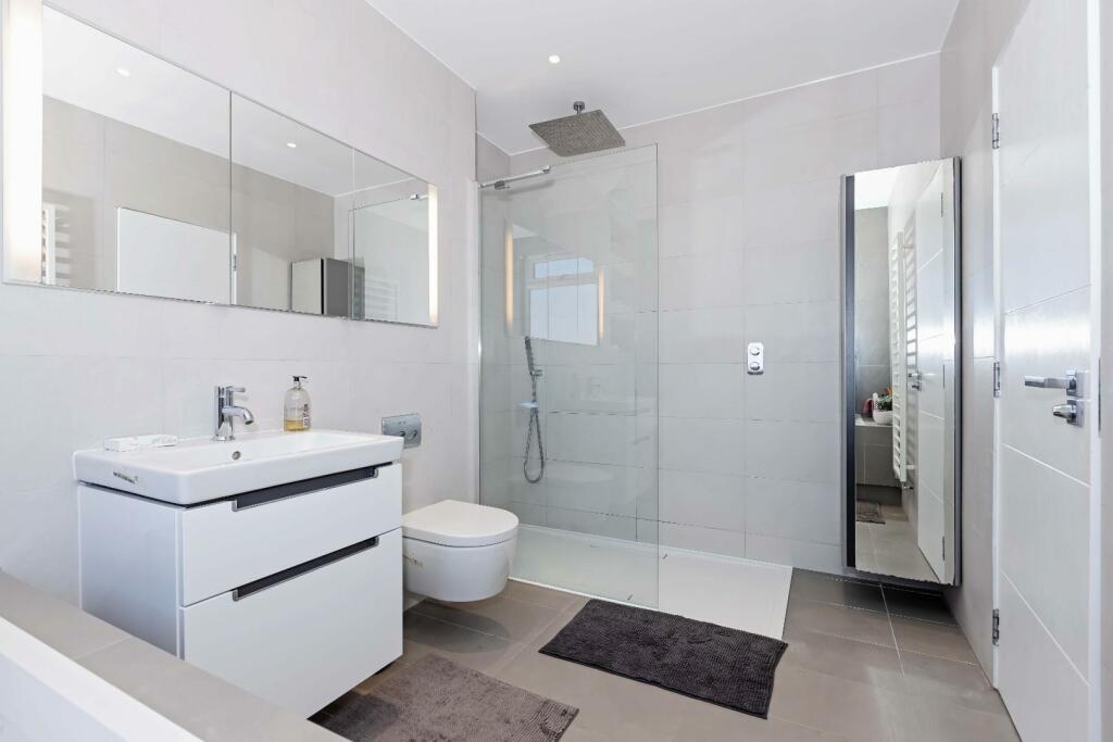 Ridgeway Close_19.jpg