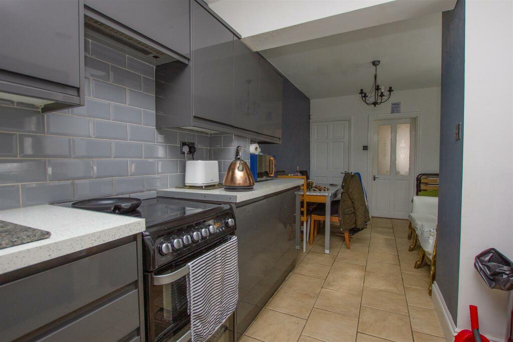 Kitchen/Breakfast Room