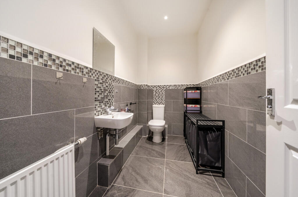 1386349-3-6942822...