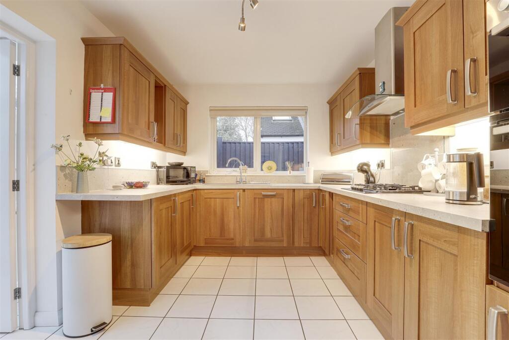 Harrow Road, West Bridgford, Nottinghamshire, NG2 7DY