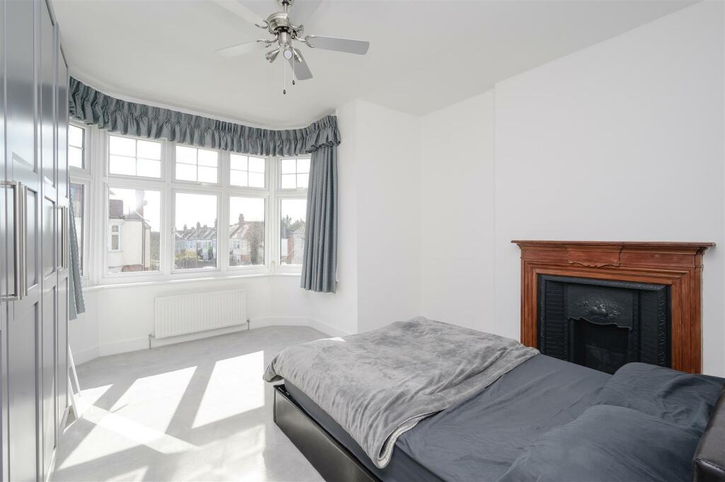 80MelburyGardens-9.jpg