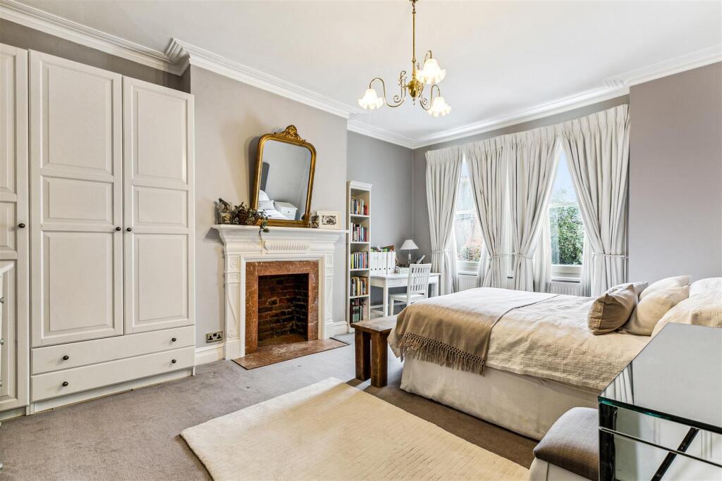 Esmond Road, W4 - FOR SALE