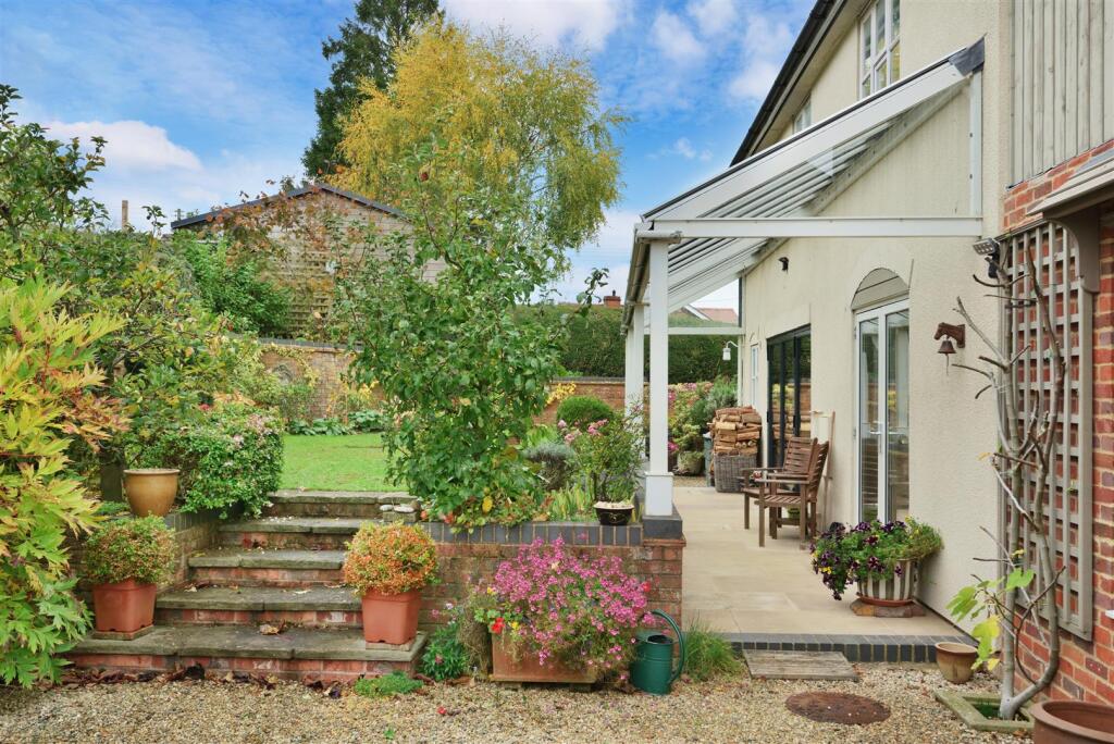 Farriers Forge Kingsthorne (11).jpg