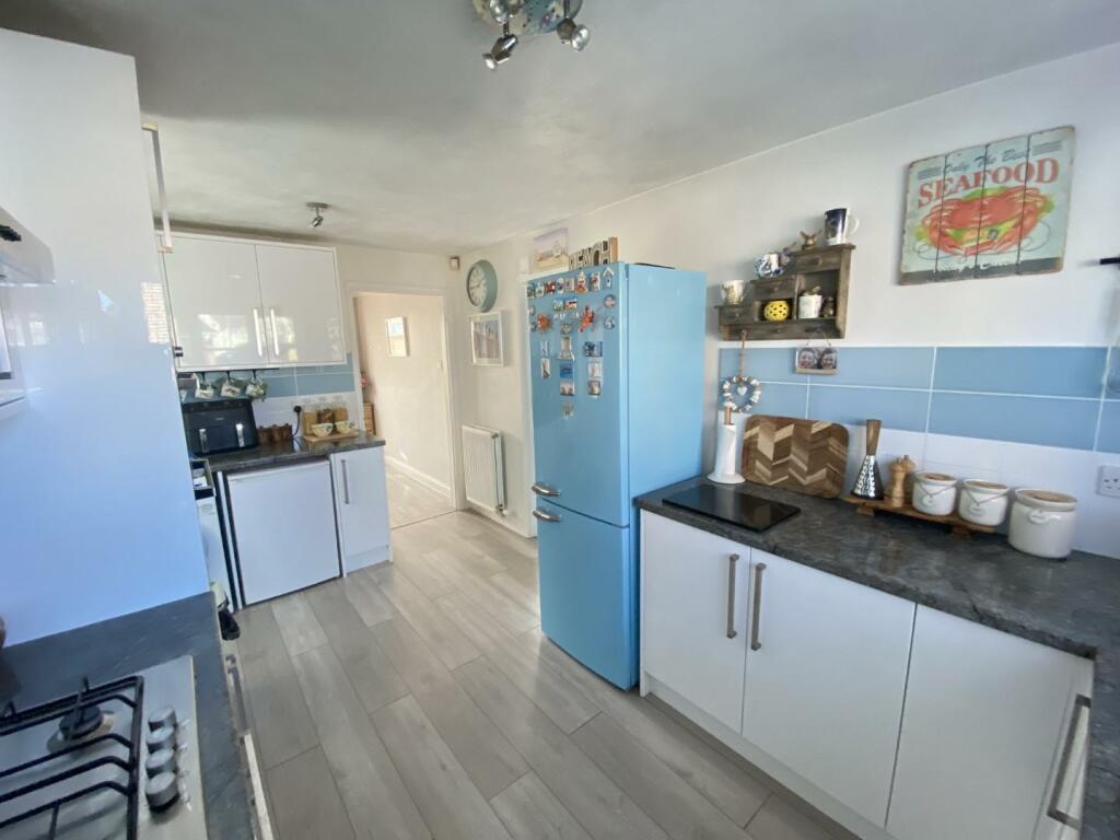 IMG_0588 (Large).JPG