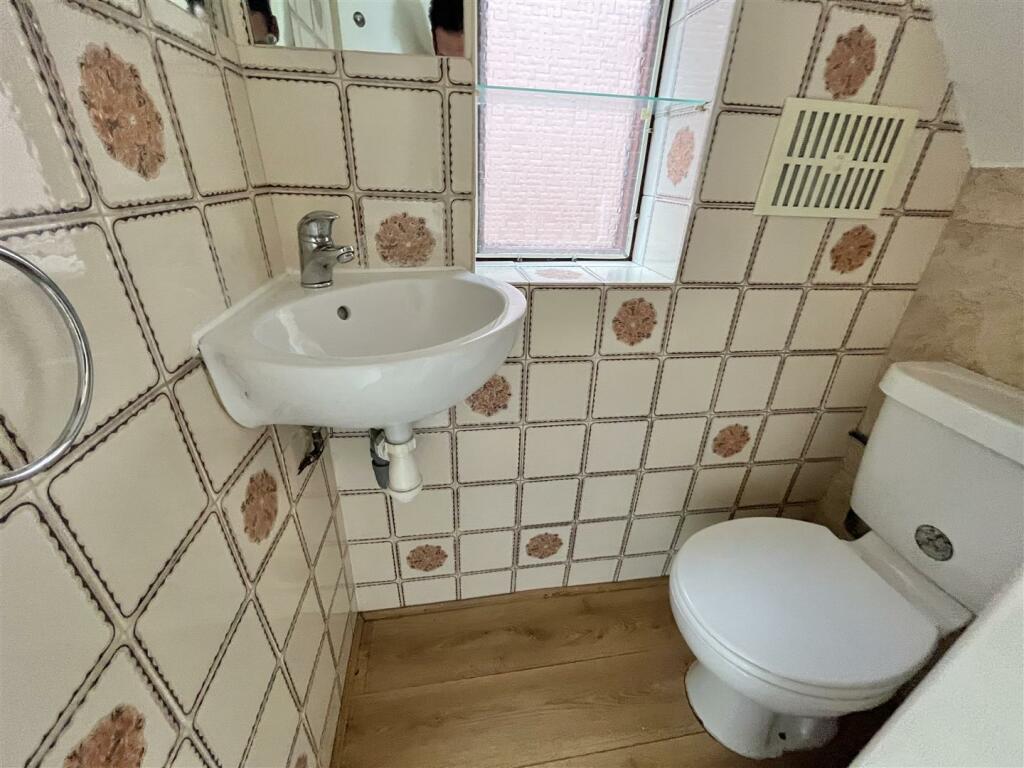 WC.jpg