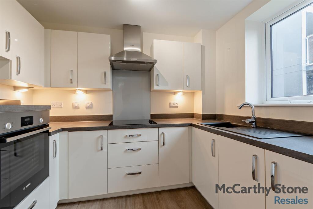 8636883-interior13-800.jpg