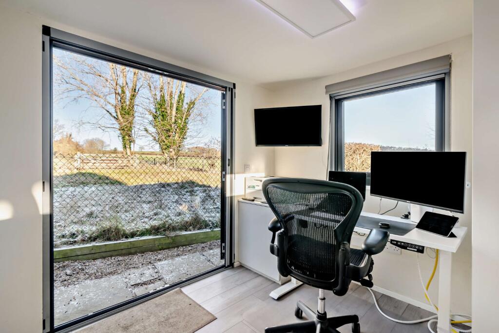Garden Office