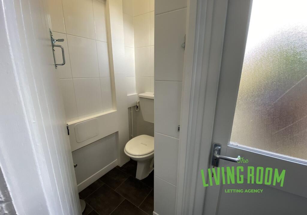 downstairs wc