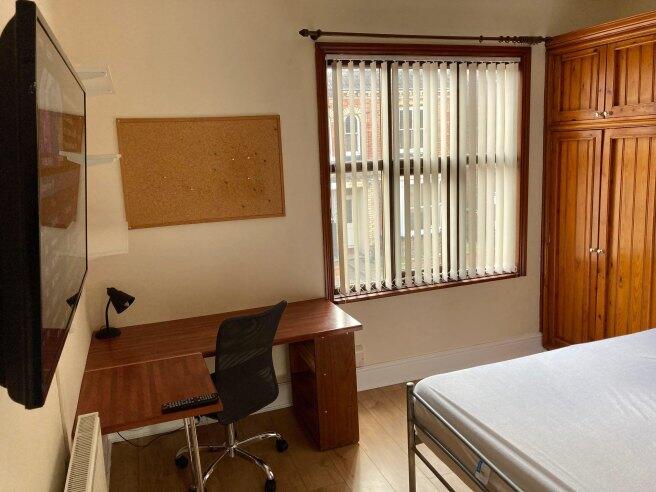 leopold-street-le11-5dn-931908