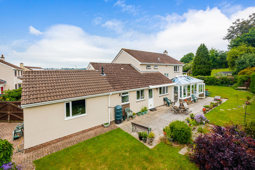 A12 - 49 Blenheim Close Newton Abbot - 250613