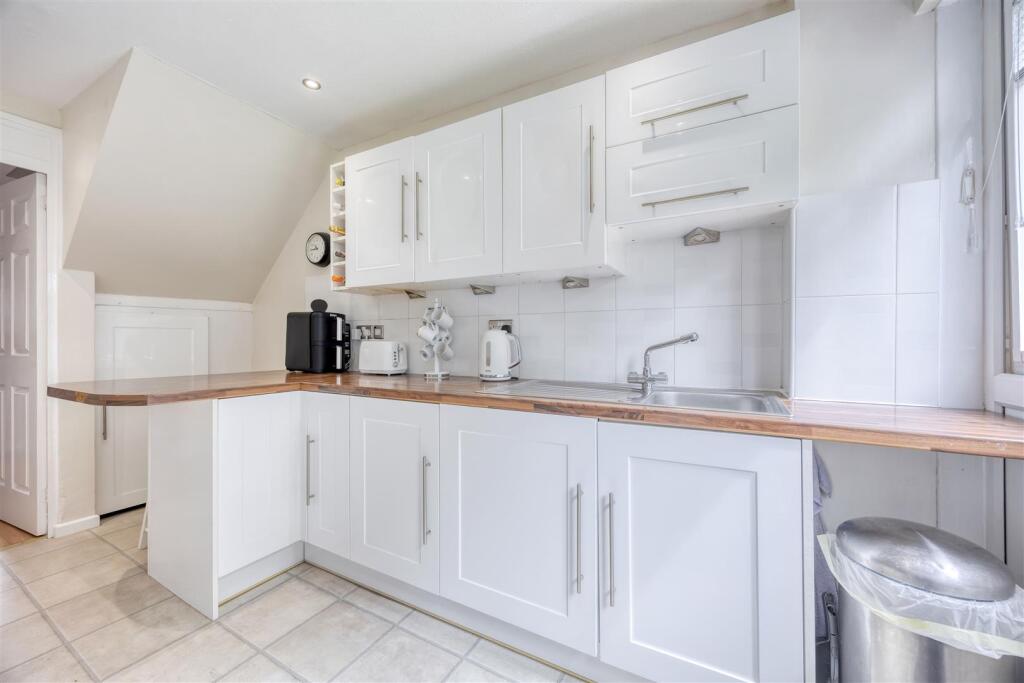 21_FOREST_PLACE_LENZIE_016.JPEG