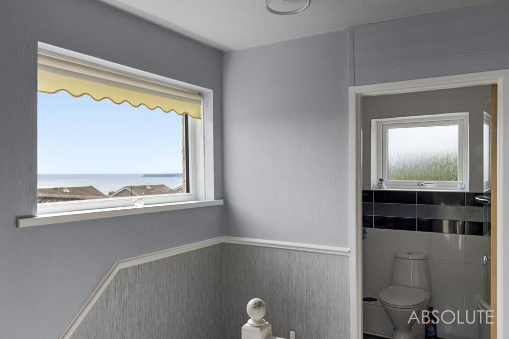 First floor landing and view