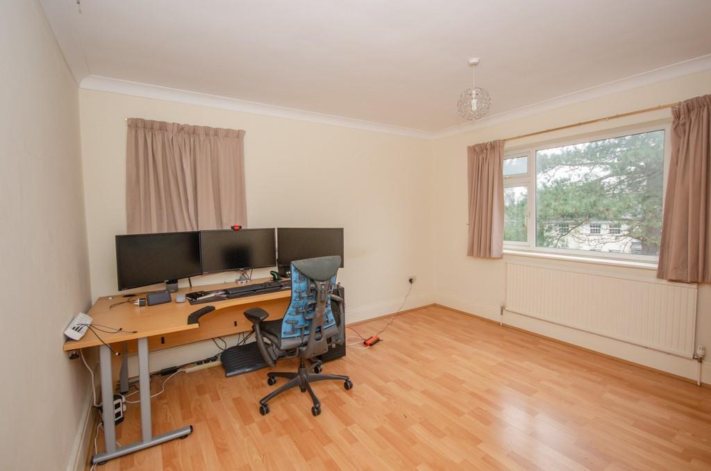 Bedroom 3.jpg