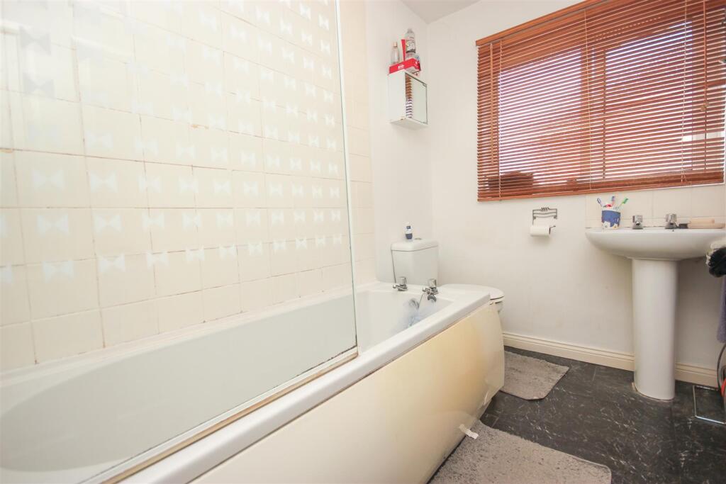 bathroom.JPG