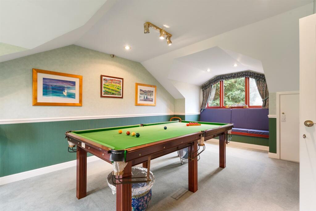 30-96 Graham (30).jpg