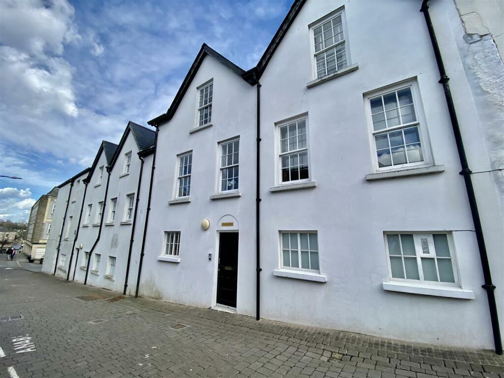 1 Towngate Mews.jpeg