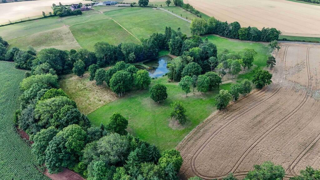 DJI_2025080610532...