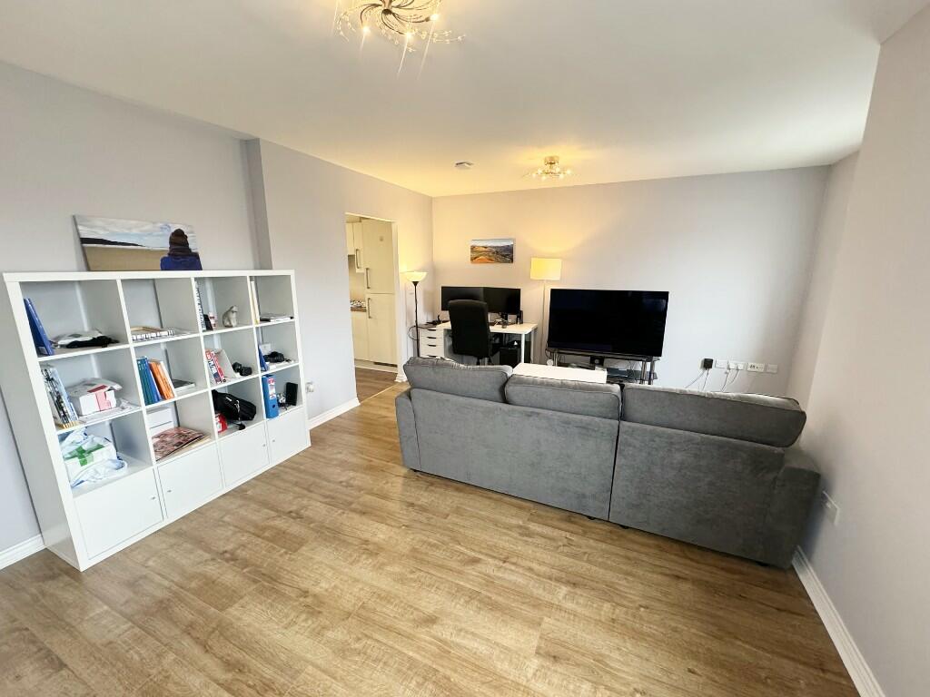 Lounge 1