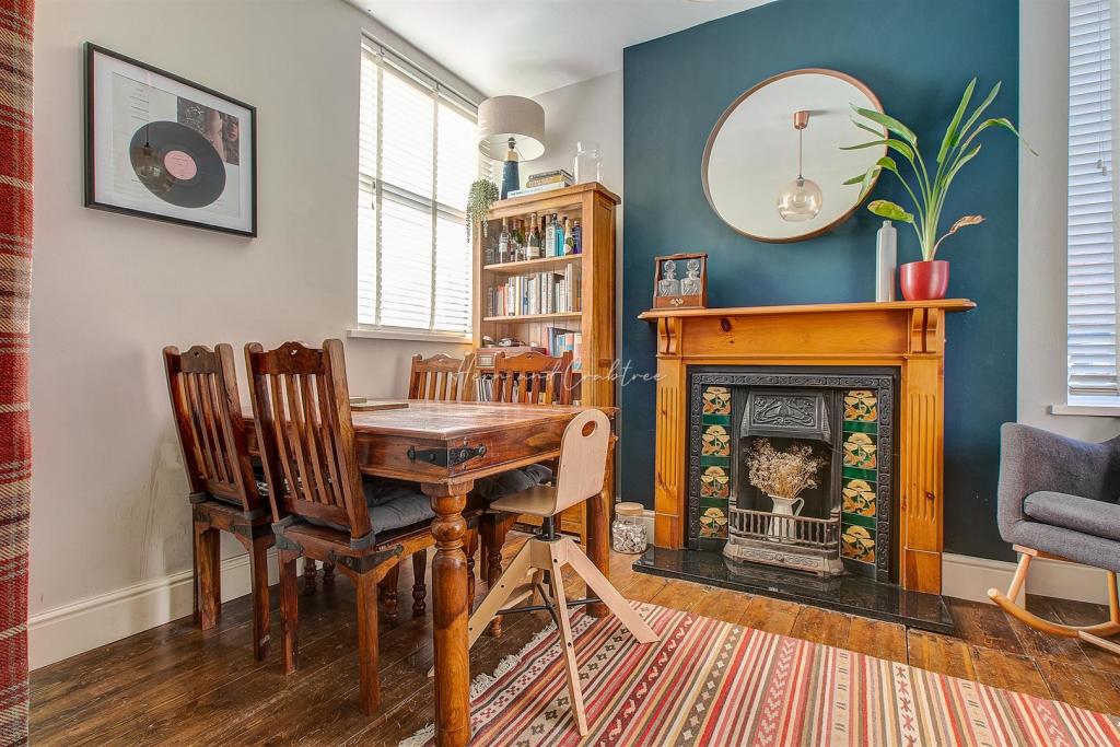 Heathfield Road, Gabalfa, HernCrabtree (17).jpg