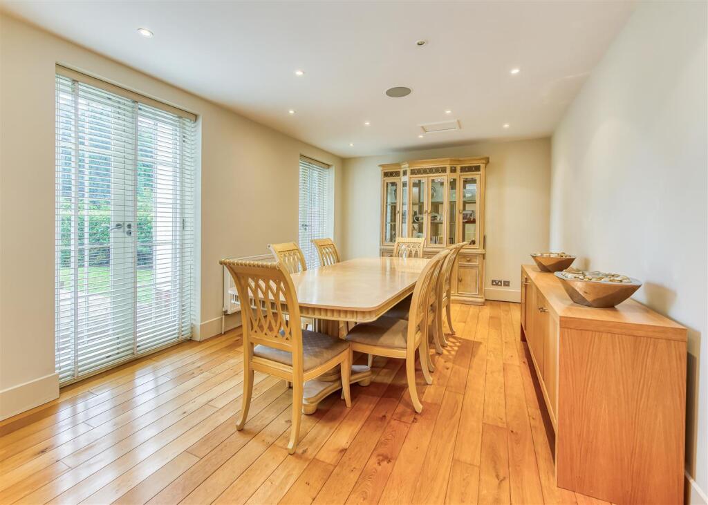 14 Wergs Hall Road-dining2.jpg