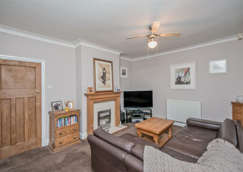 Living Room: