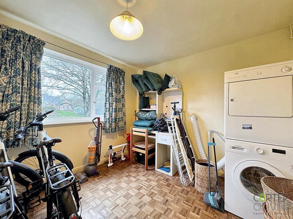 Reception 4 (currently a Utility space)