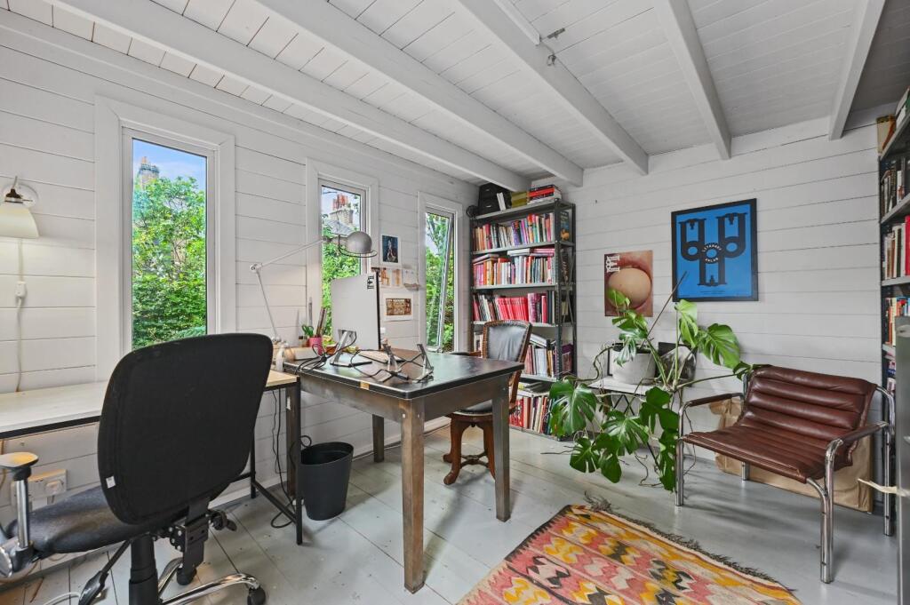 Goldhawk Road - Summer House3 (1).JPG