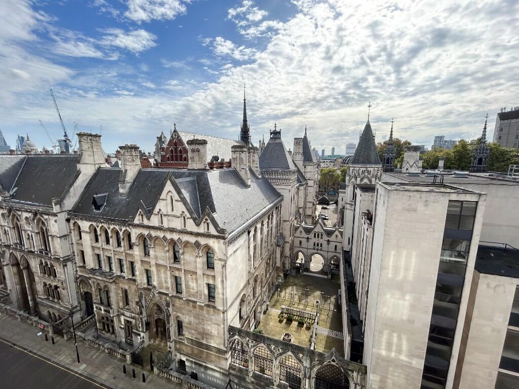 Room View (South)