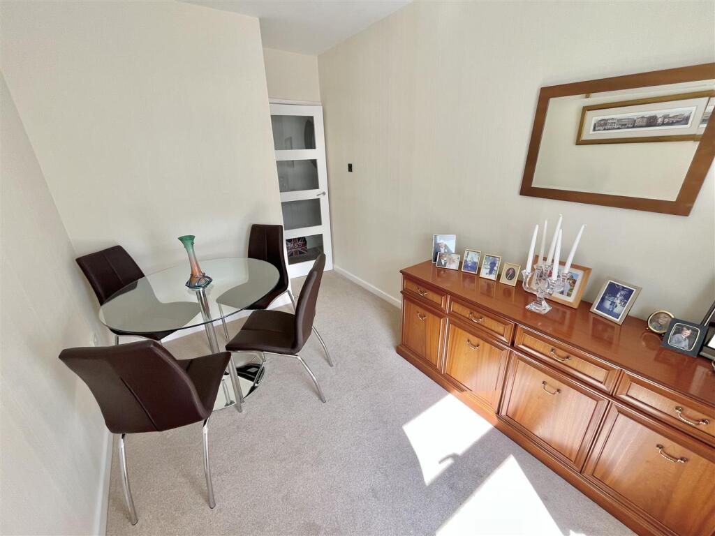 Bedroom 3 Dining Room Aspect 2