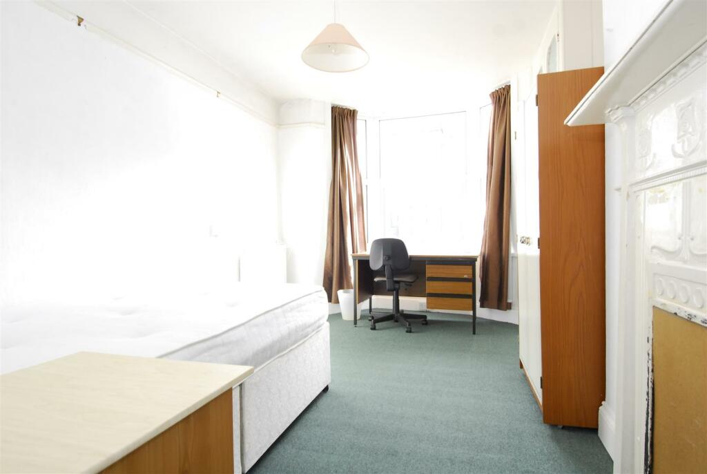 44DerryAve003.JPG