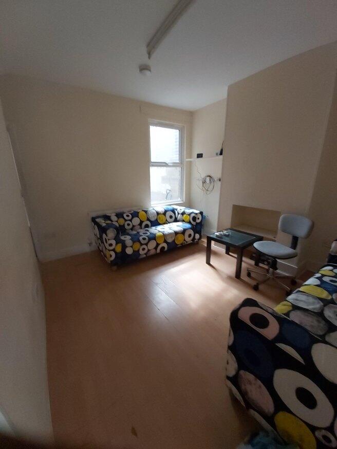 james-street-me7-1dq-912181