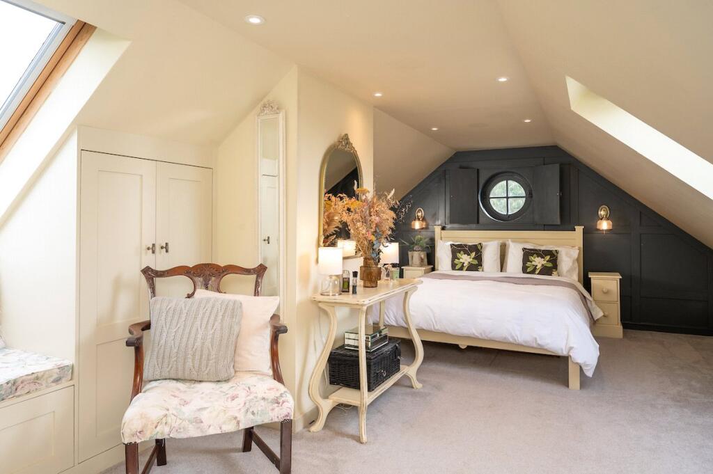 Double Bedroom