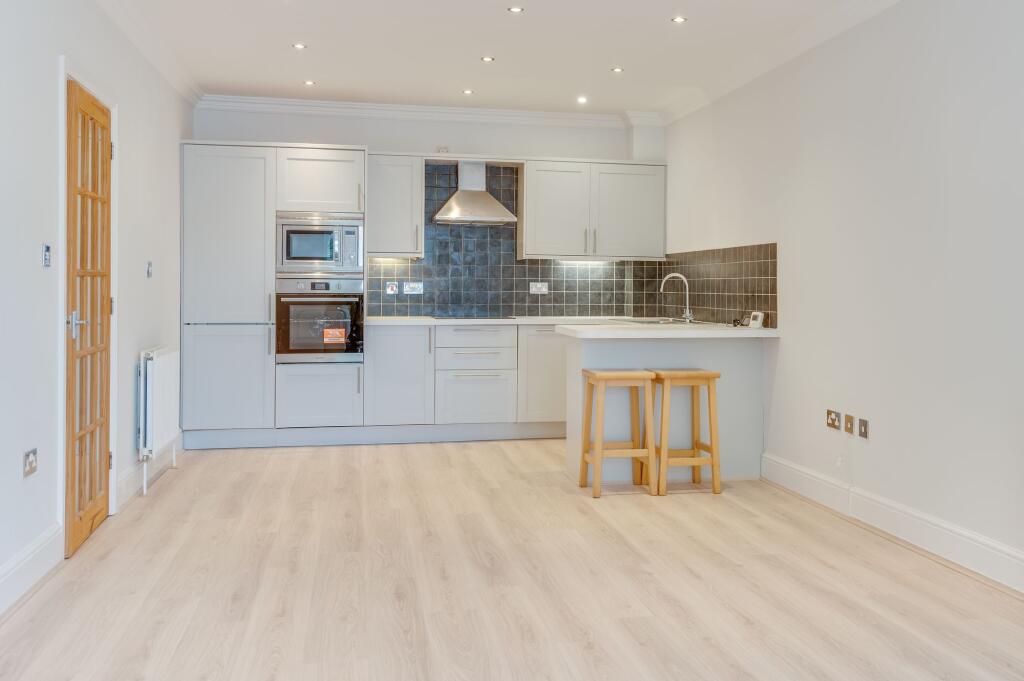 KITCHEN/DINER AND LIVING ROOM