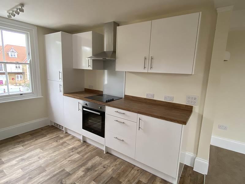 kitchen2.jpg