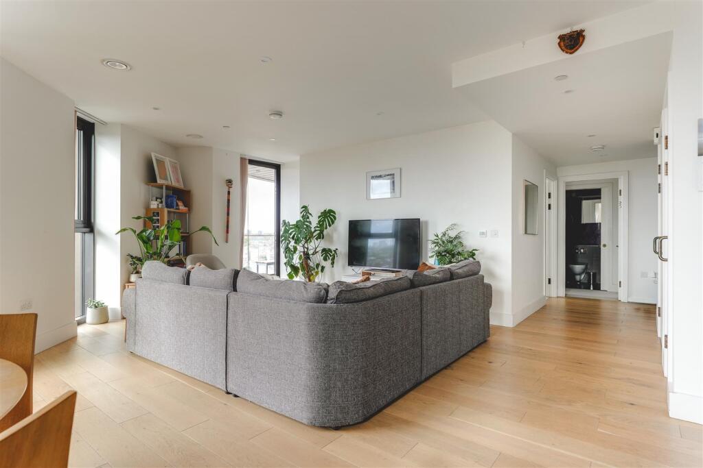 Fifty Seven East-9.jpg