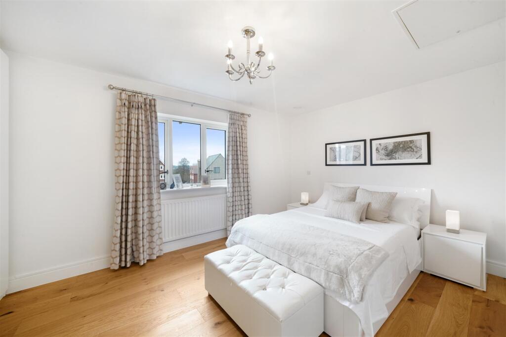 39 Henry Darlot Drive - 8Rvro1SXWrsUKdUxYlLx.jpg