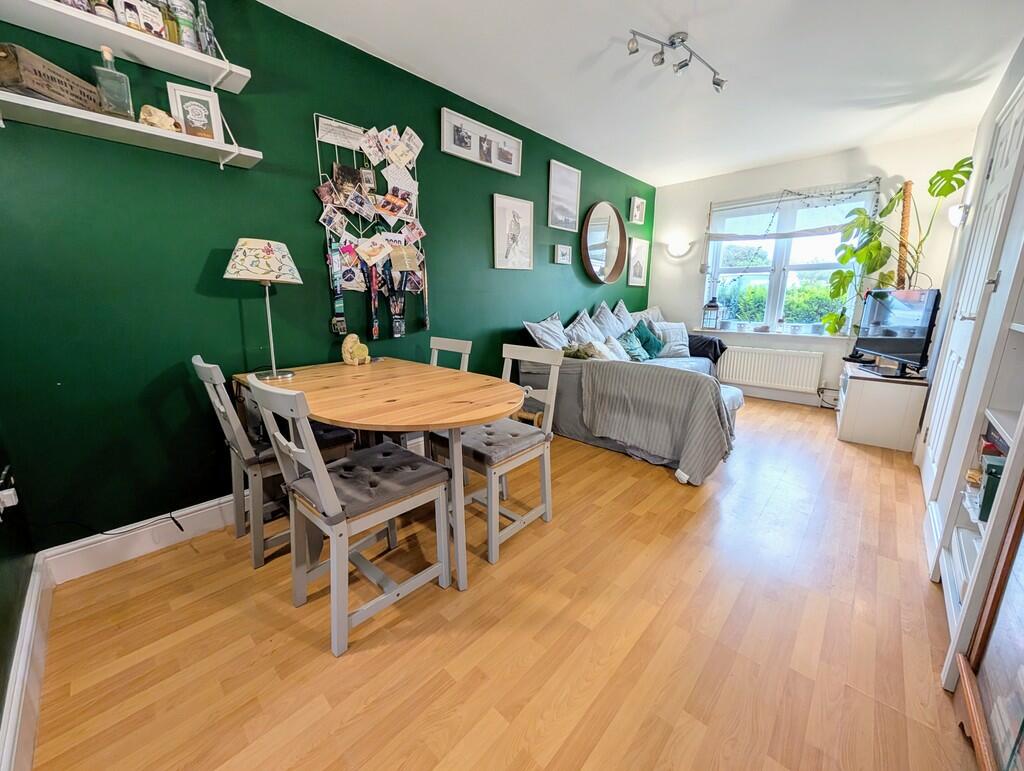 PXL_20241216_1431...