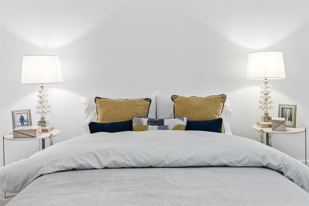Plot20WoolfGroveWeb23.jpg