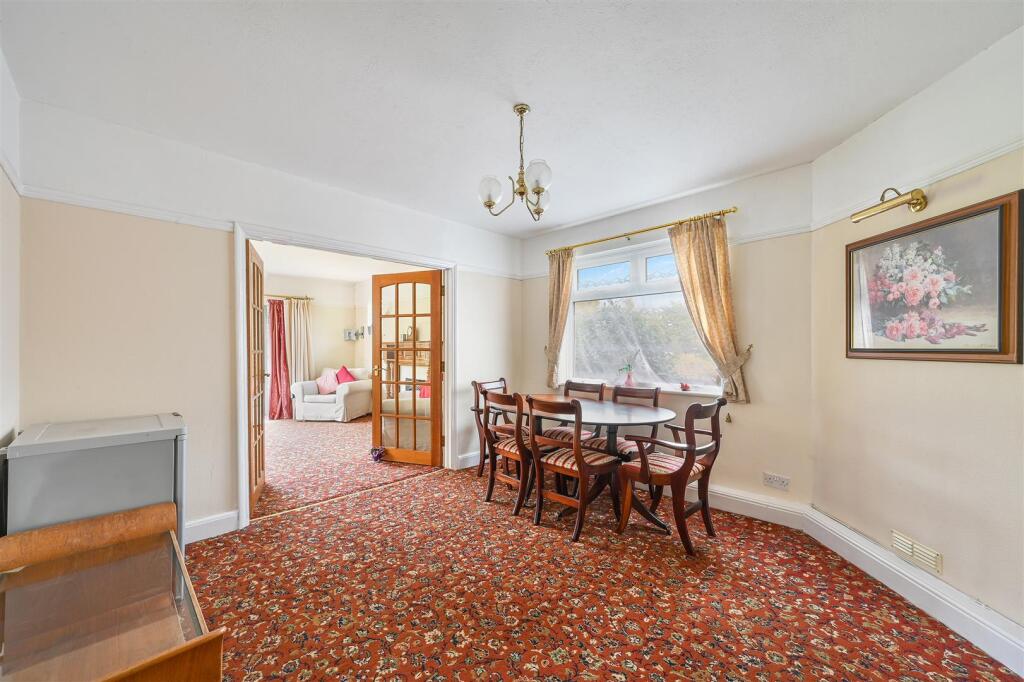 HOOKFIELD, - (5).jpg