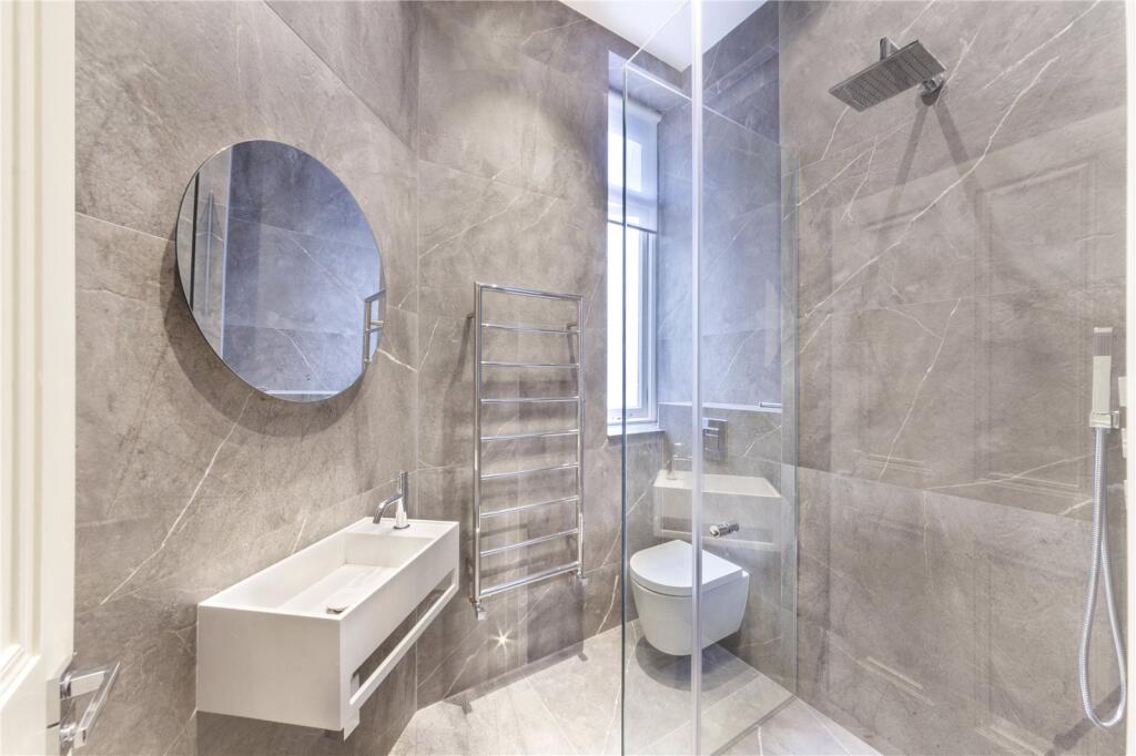For Sale, Nw8
